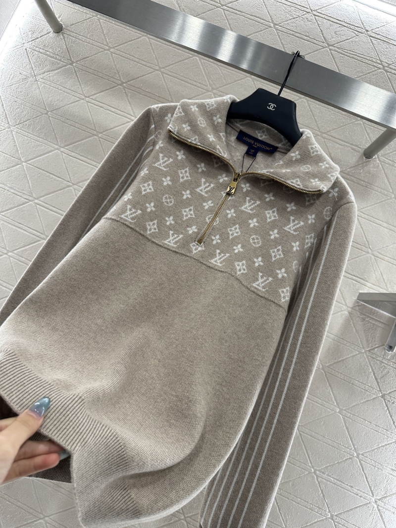 l0vis Vvtt0n sweaters